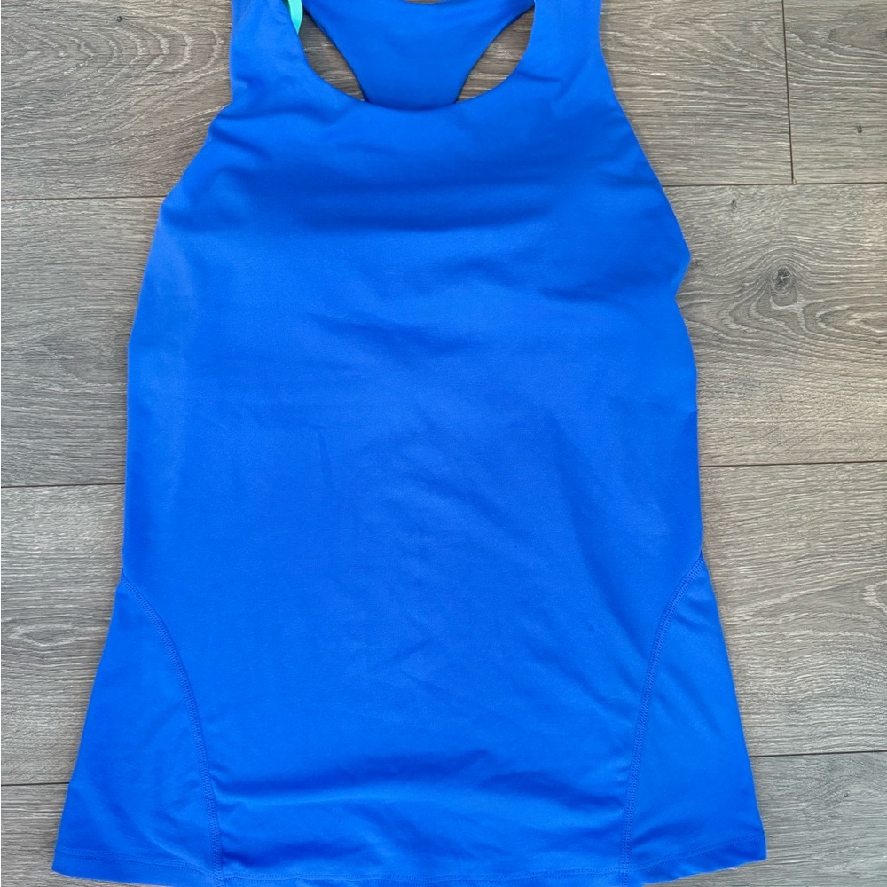 Fabletics Boost Blue Strappy Racerback Active Tank Top Built-in Bra